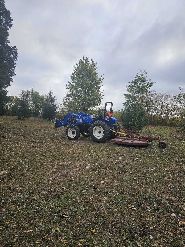 Meadow Mowing in Waldorf, MD